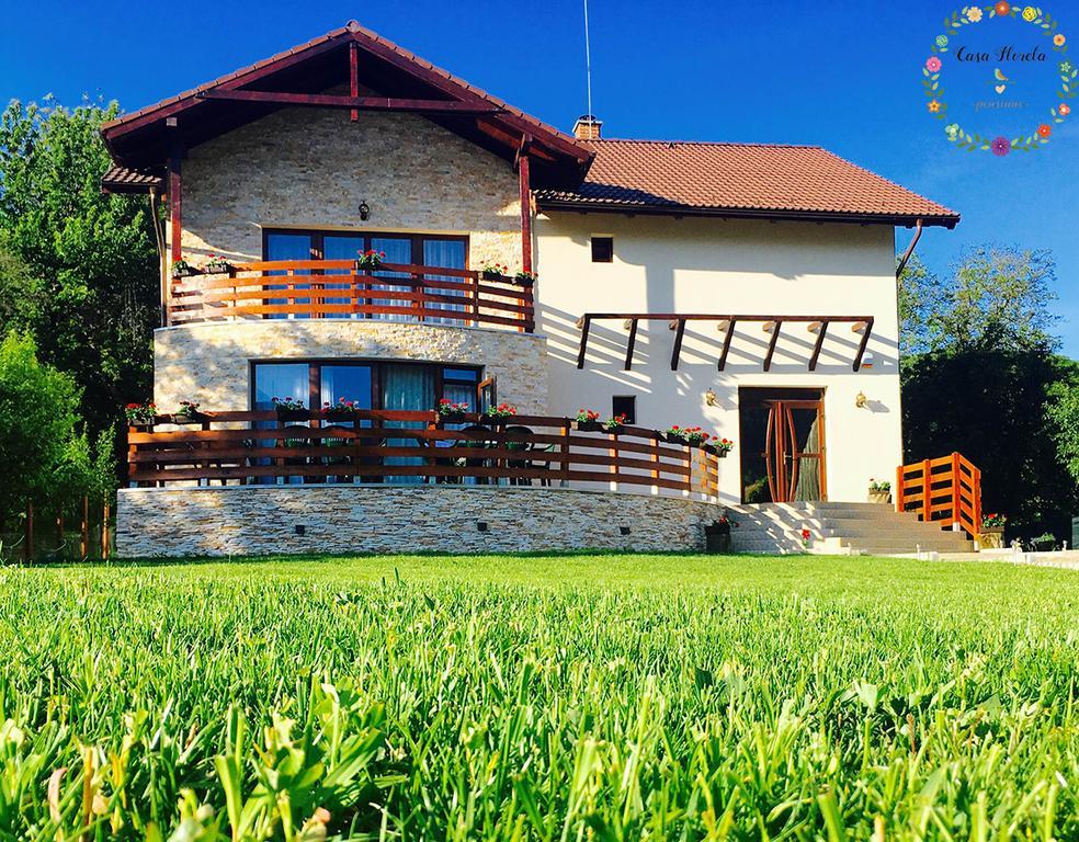 Pensiunea Casa Florela Capusu Mic Zewnętrze zdjęcie